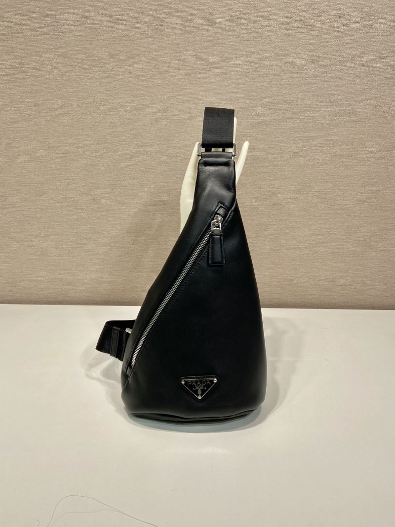 Pra*a triangle pouch
